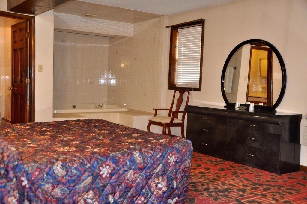 Countryside Motel Fishkill Room photo