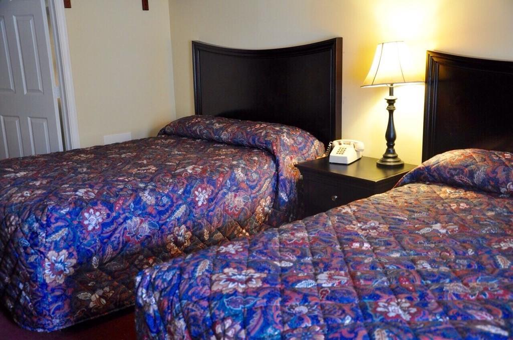 Countryside Motel Fishkill Room photo